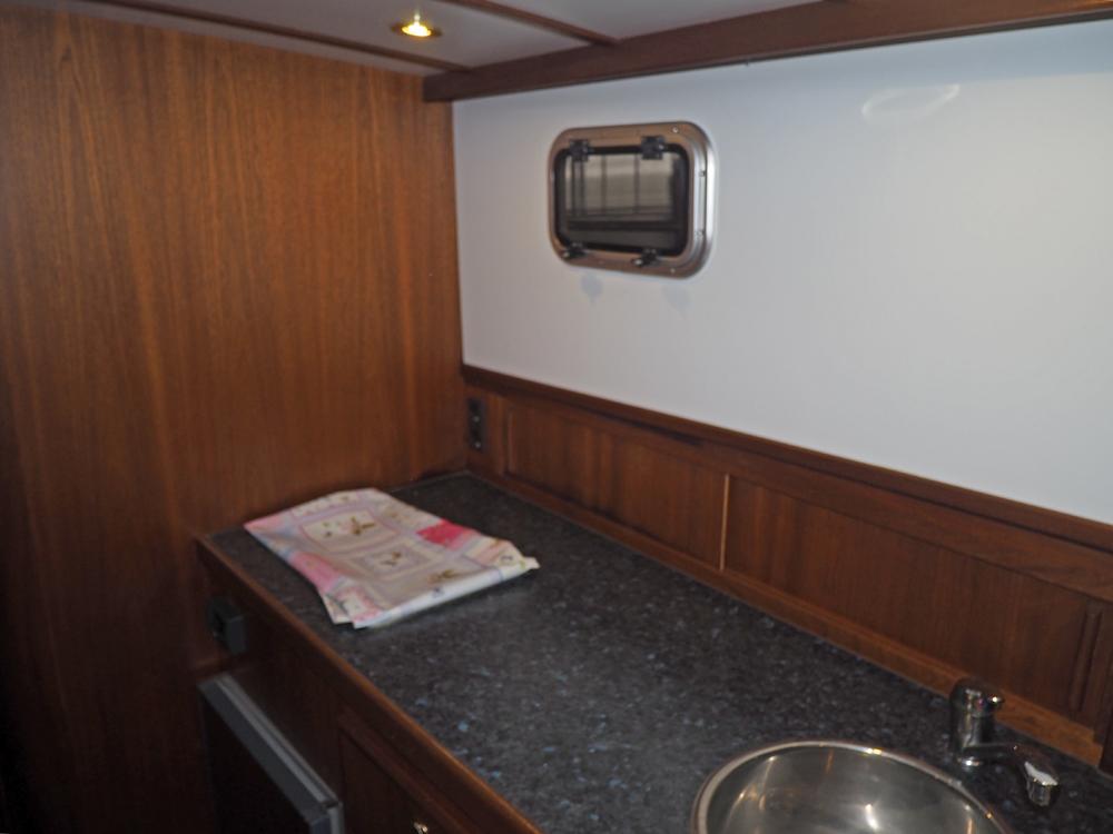 Fore ship, Accommodation